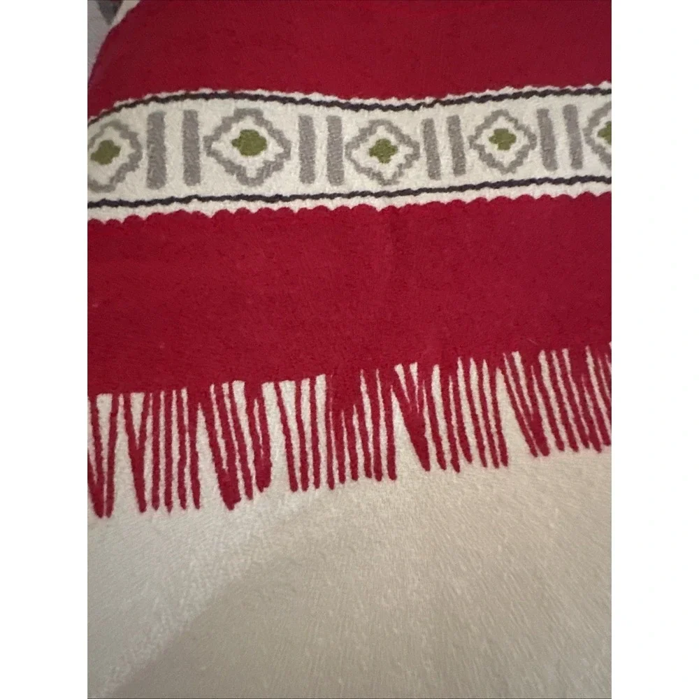 Beautiful  1960's Style Folk Art Red-green Cotton Tablecloth 52x46